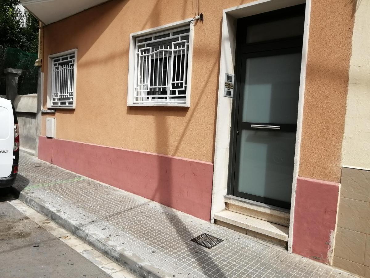 Ahllenrock Como Un Hotel, Pero Solo Para Ti Cornellà de Llobregat Buitenkant foto