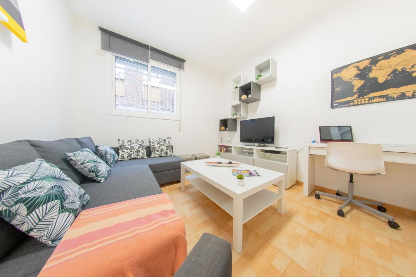 Ahllenrock Como Un Hotel, Pero Solo Para Ti Cornellà de Llobregat Buitenkant foto